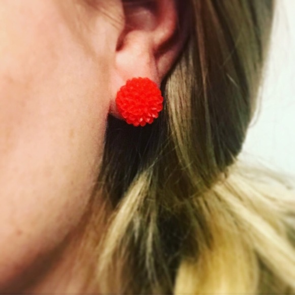 Spring summer flower mum earrings, purple earrings - Picture 2 of 3